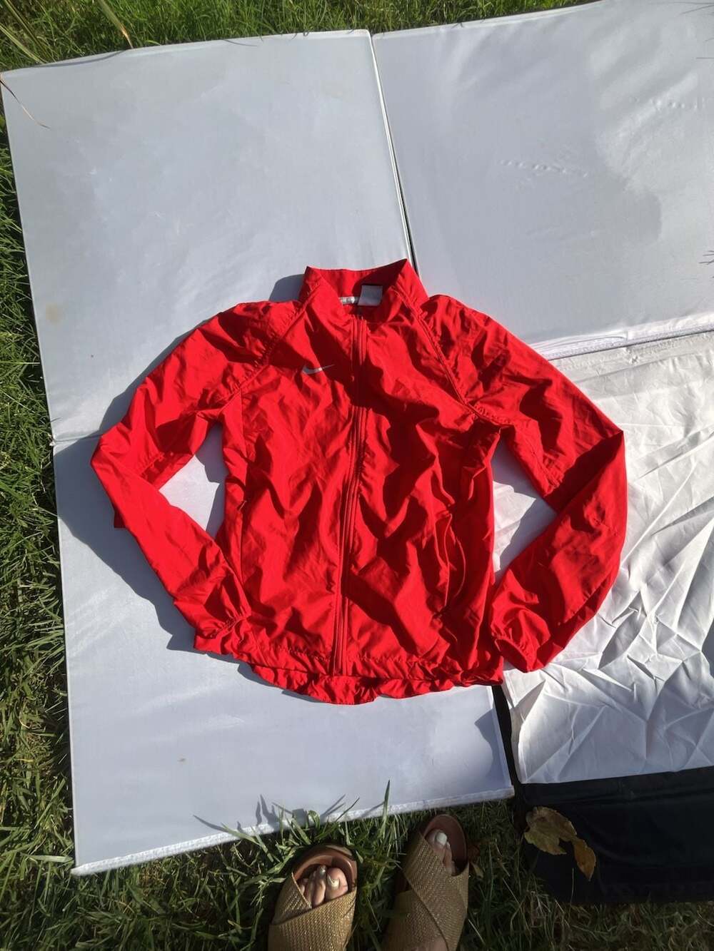 Nike Running Jacket Size S Red Full Zip Windbreaker